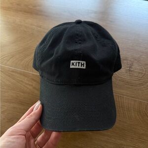 Kith FW17 Silver Classic Logo Cap